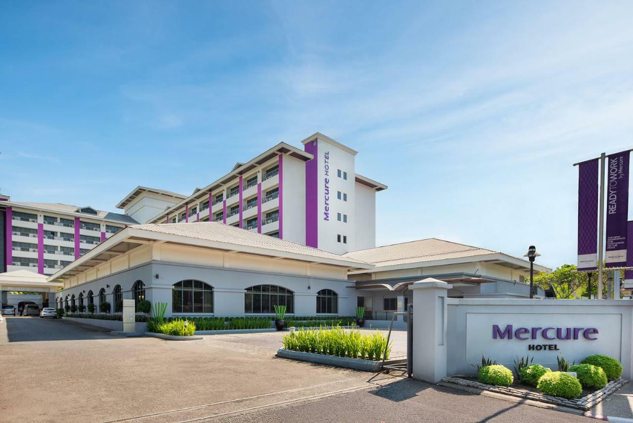 Mercure Yangon Kaba Aye Exterior photo