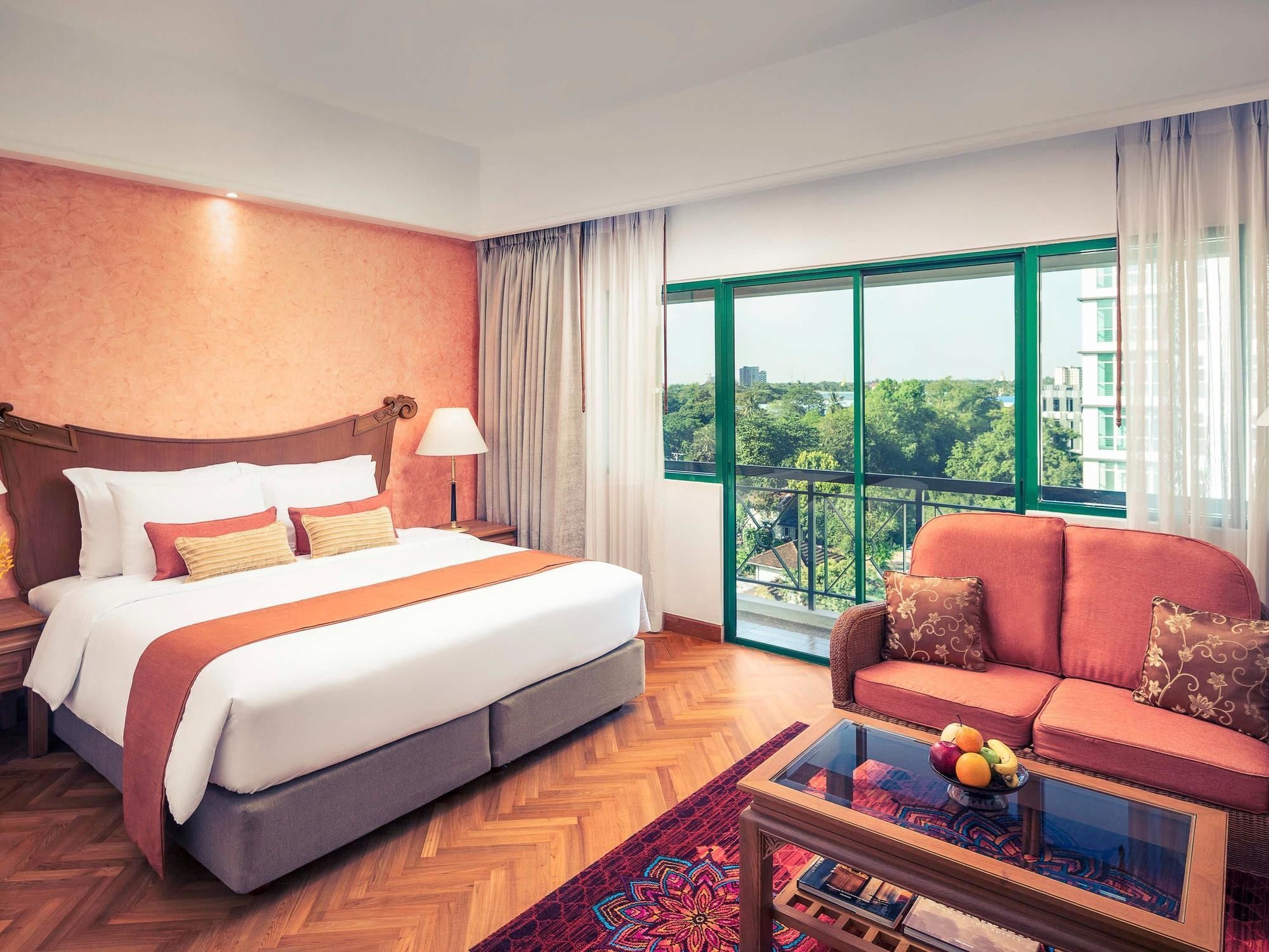 Mercure Yangon Kaba Aye Exterior photo